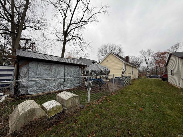 3122 Woodrow Avenue, Fort Wayne, IN 46805