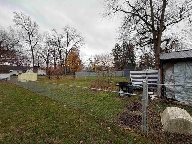 3122 Woodrow Avenue, Fort Wayne, IN 46805