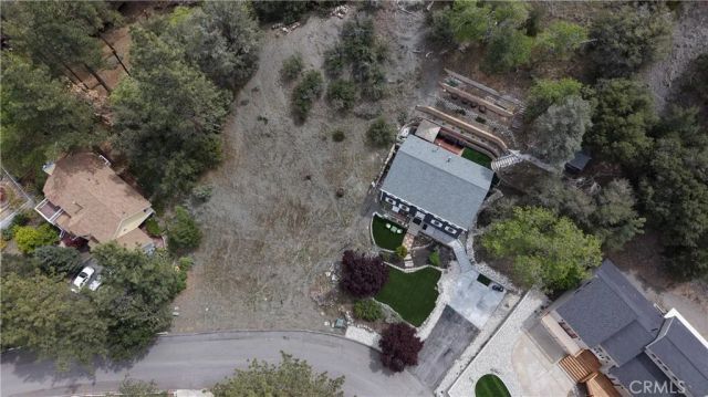5411 Shirley J, Wrightwood, CA 92397