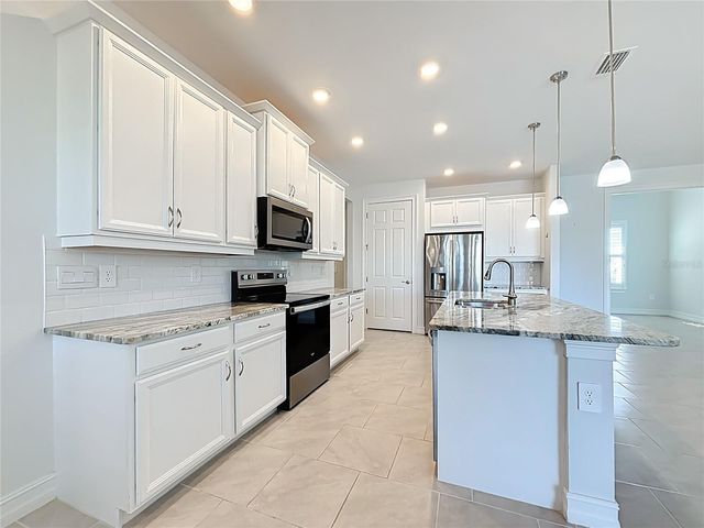 15520 GREENWOOD AVENUE, Port Charlotte, FL 33981