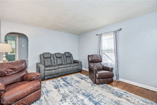 4238 20th Street NW, Canton, OH 44708