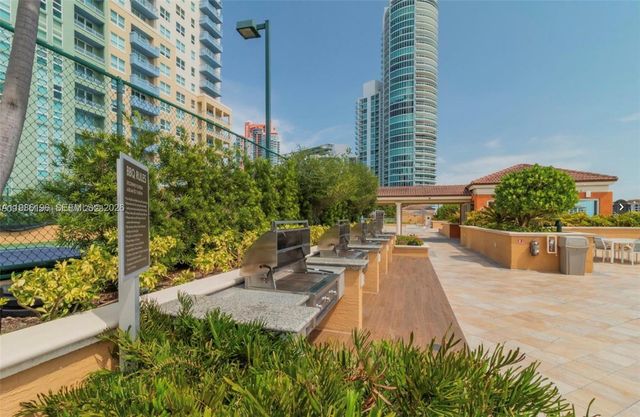 90 Alton Rd 1106, Miami Beach, FL 33139