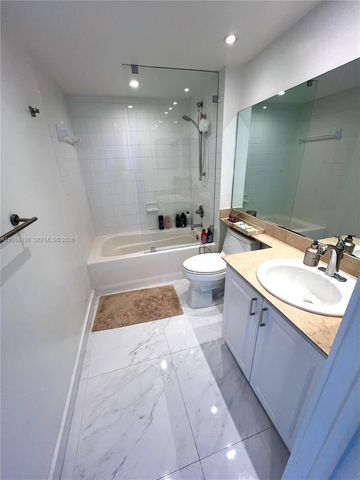 90 Alton Rd 1106, Miami Beach, FL 33139