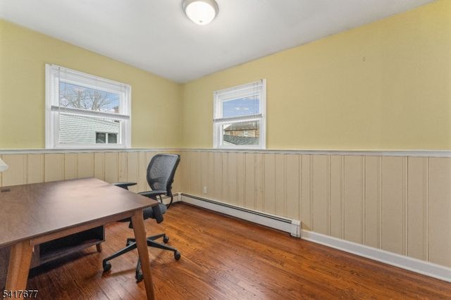 25 Fair Hill Rd, Clifton City, NJ 07013