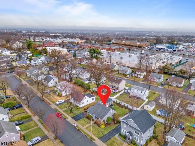 25 Fair Hill Rd, Clifton City, NJ 07013