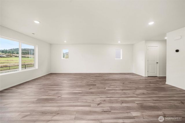 1372 Salzer Creek Drive, Centralia, WA 98531