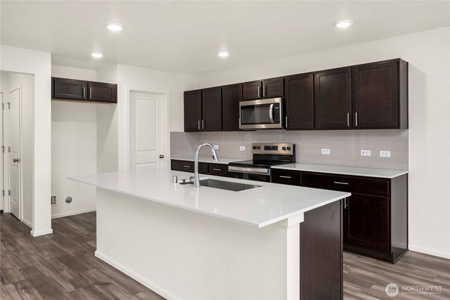 1372 Salzer Creek Drive, Centralia, WA 98531