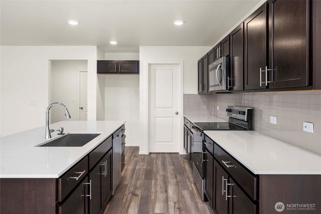 1372 Salzer Creek Drive, Centralia, WA 98531