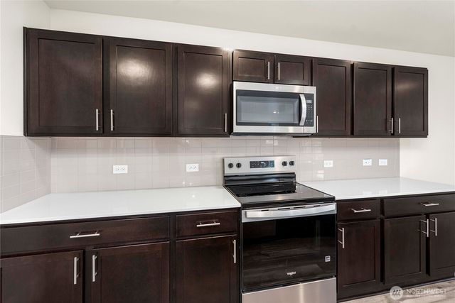 1372 Salzer Creek Drive, Centralia, WA 98531