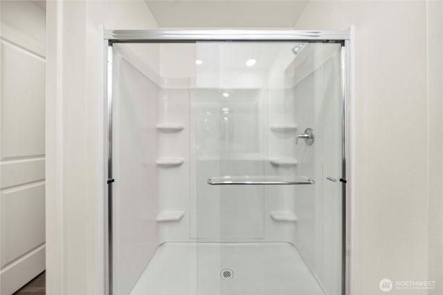 1372 Salzer Creek Drive, Centralia, WA 98531