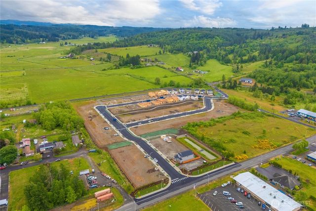 1372 Salzer Creek Drive, Centralia, WA 98531