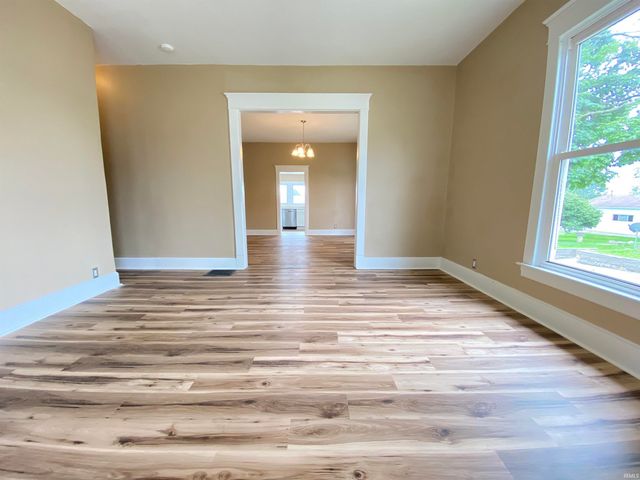 1716 15th Street, Bedford, IN 47421
