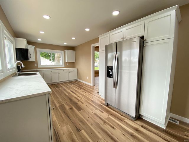 1716 15th Street, Bedford, IN 47421