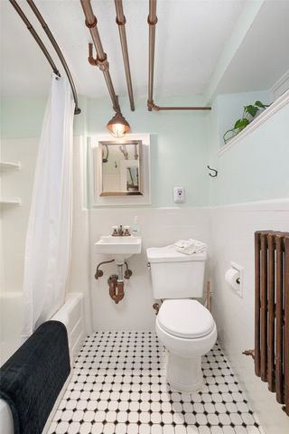 23 South Angell Street 2, Providence, RI 02906