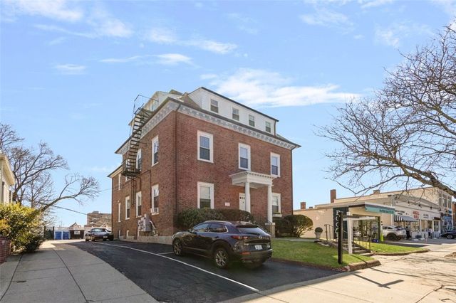 23 South Angell Street 2, Providence, RI 02906