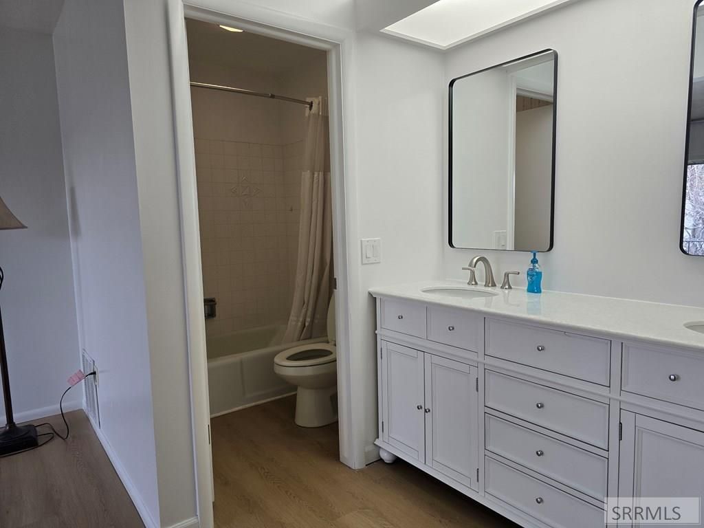 Image 10 of property listing at 1479 Three Fountains Drive # 53, Idaho Falls, ID 83404