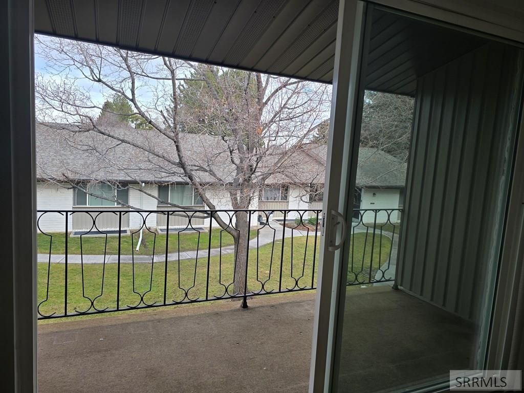 Image 11 of property listing at 1479 Three Fountains Drive # 53, Idaho Falls, ID 83404