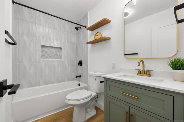 2715 A Street, San Diego, CA 92102