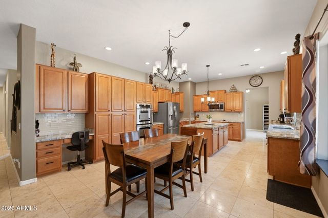1329 S IOWA Court, Chandler, AZ 85286