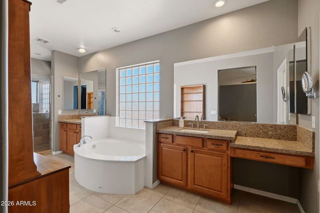 1329 S IOWA Court, Chandler, AZ 85286