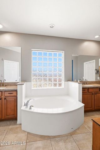 1329 S IOWA Court, Chandler, AZ 85286