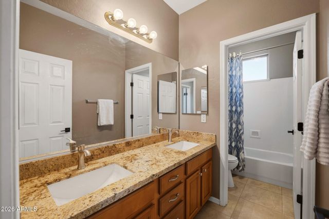 1329 S IOWA Court, Chandler, AZ 85286