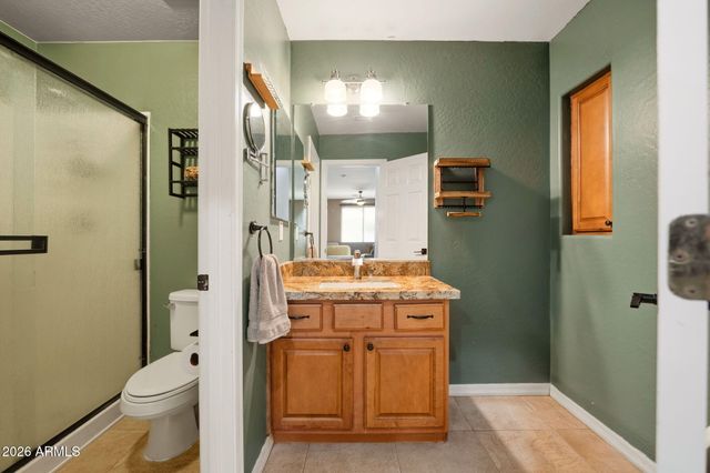 1329 S IOWA Court, Chandler, AZ 85286