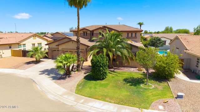 1329 S IOWA Court, Chandler, AZ 85286