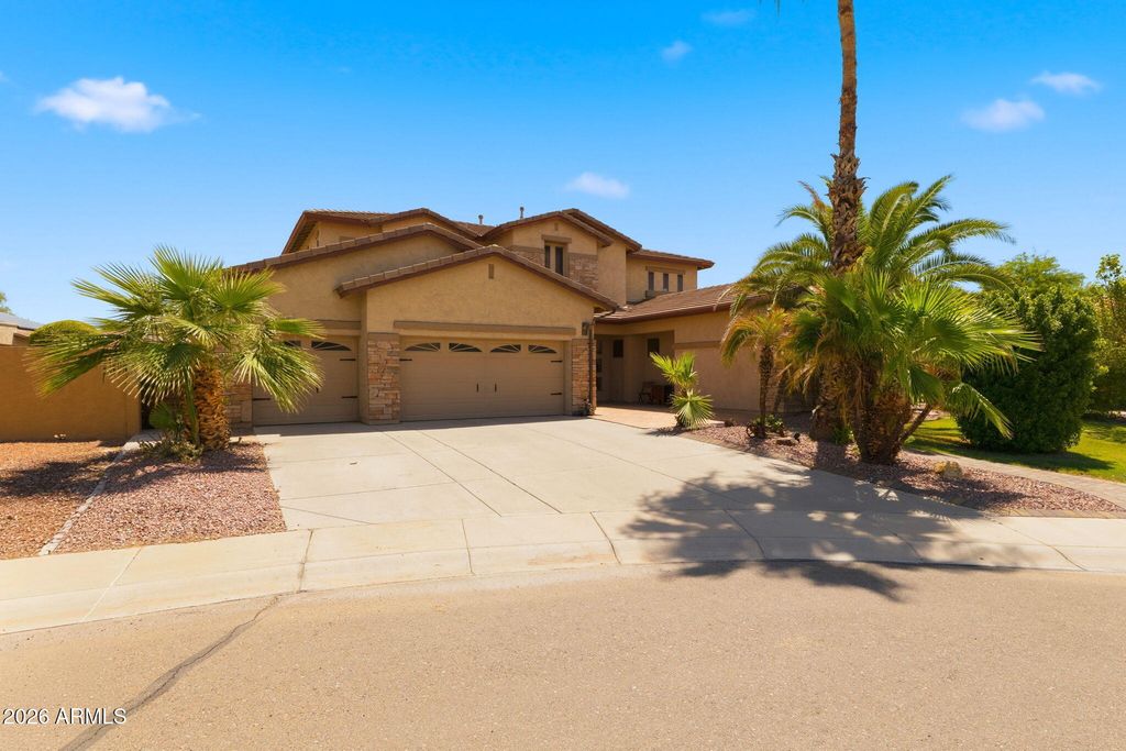 1329 S IOWA Court, Chandler, AZ 85286 — exterior