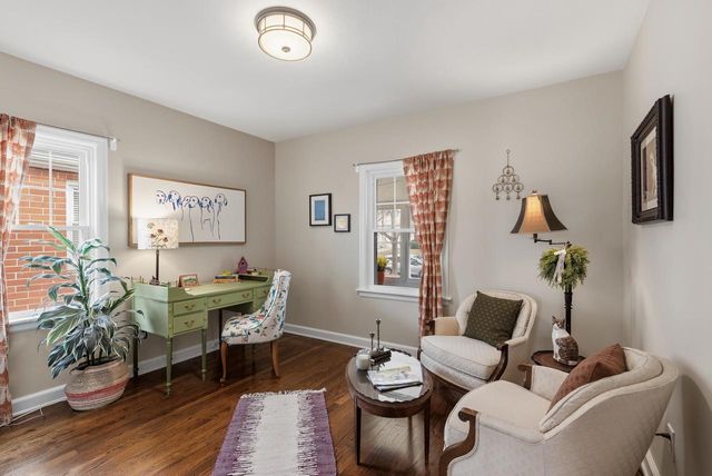 5001 N Bay Ridge Avenue, Whitefish Bay, WI 53217