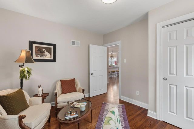 5001 N Bay Ridge Avenue, Whitefish Bay, WI 53217