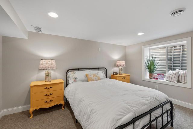 5001 N Bay Ridge Avenue, Whitefish Bay, WI 53217