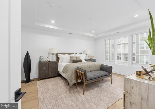 8605 ERDEM PL, Chevy Chase, MD 20815