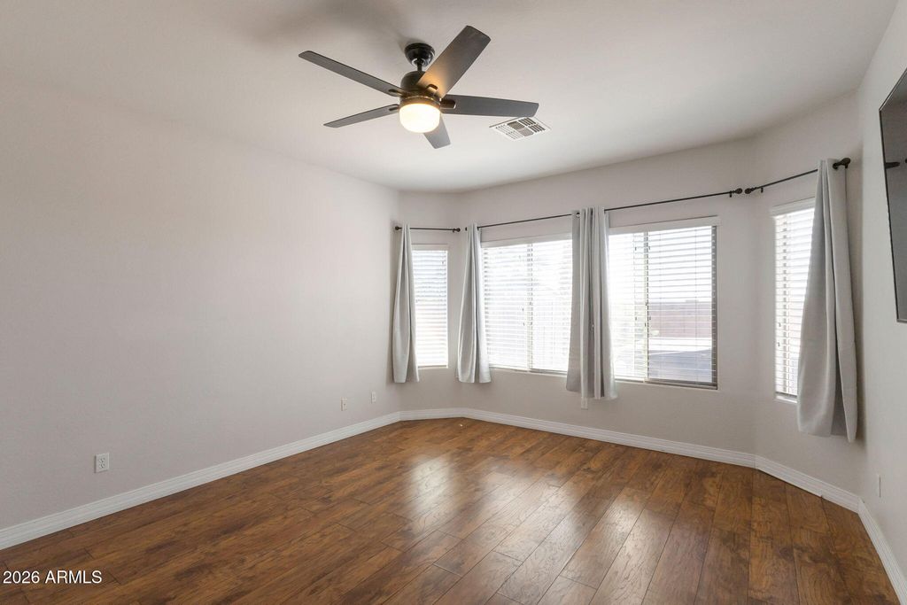 Image 8 of property listing at 7525 W SPRINGFIELD Way, Florence, AZ 85132