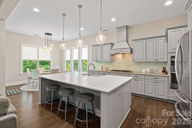 109 Eden Hollow Lane, Matthews, NC 28104