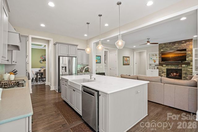 109 Eden Hollow Lane, Matthews, NC 28104