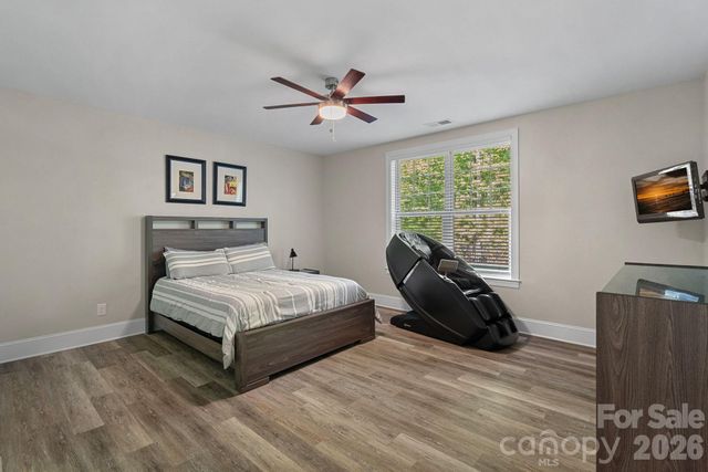 109 Eden Hollow Lane, Matthews, NC 28104