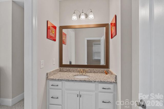 109 Eden Hollow Lane, Matthews, NC 28104