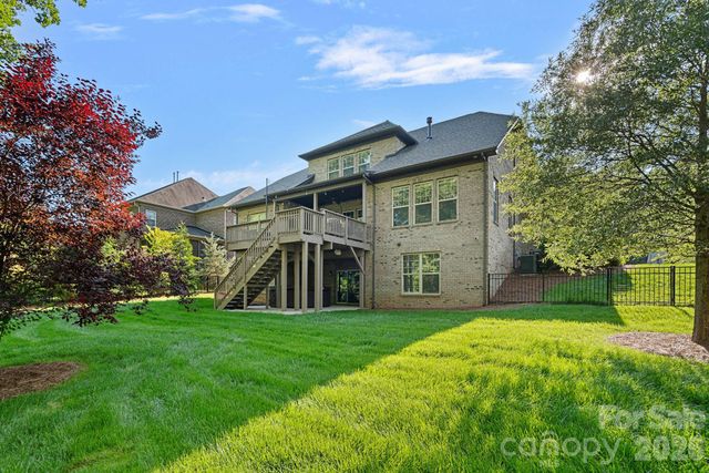 109 Eden Hollow Lane, Matthews, NC 28104