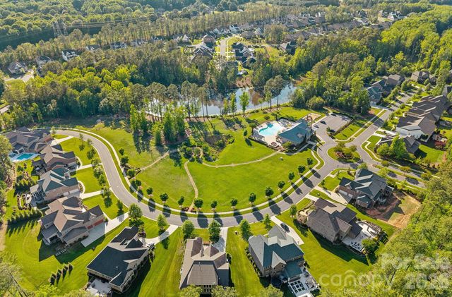 109 Eden Hollow Lane, Matthews, NC 28104