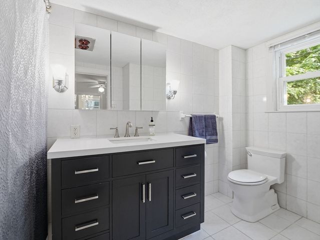 29 Bedford, Burlington, MA 01803