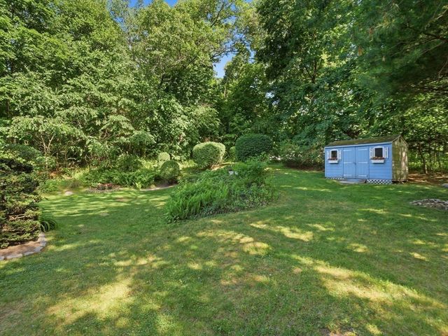 29 Bedford, Burlington, MA 01803