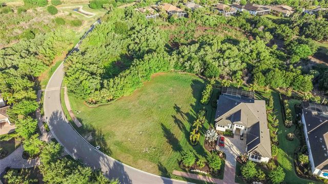 3433 FOUNDERS CLUB DRIVE, Sarasota, FL 34240