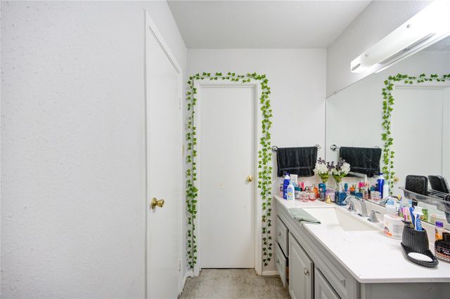 14911 Wunderlich Drive 413, Houston, TX 77069