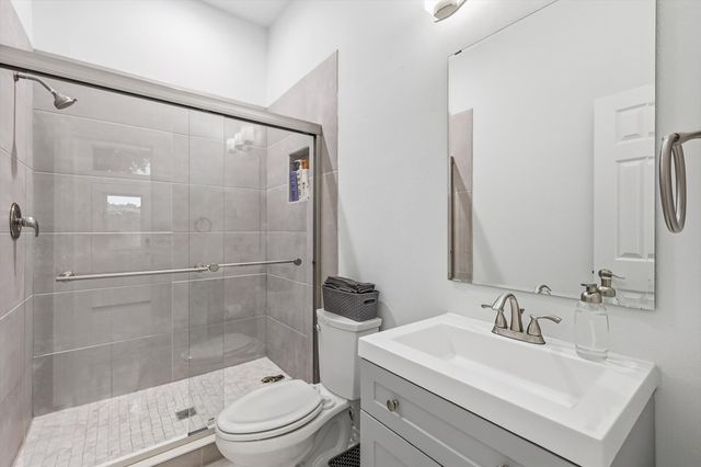 2105 Leeds Drive, Plano, TX 75025