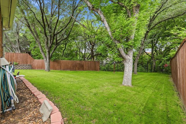 2105 Leeds Drive, Plano, TX 75025