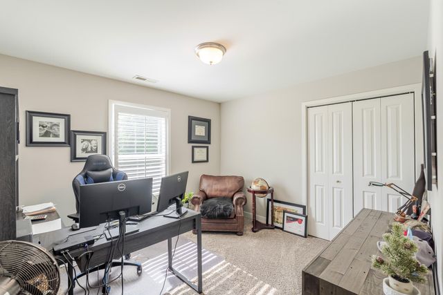 875 Farmview Drive, Valparaiso, IN 46383