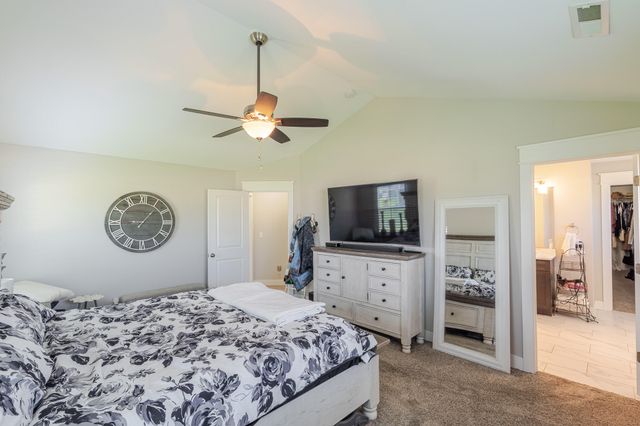 875 Farmview Drive, Valparaiso, IN 46383