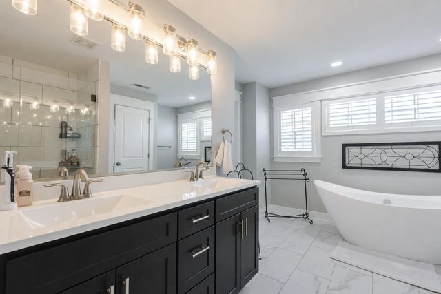 875 Farmview Drive, Valparaiso, IN 46383