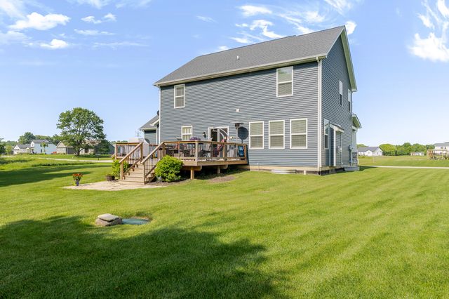875 Farmview Drive, Valparaiso, IN 46383